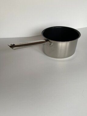 Saucepan 2 qt (1.9 L.) CUISINART 18/10 STAINLESS STEEL